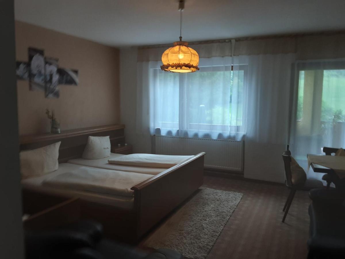 Hotel Gasthof Zur Krone Oberzent Εξωτερικό φωτογραφία