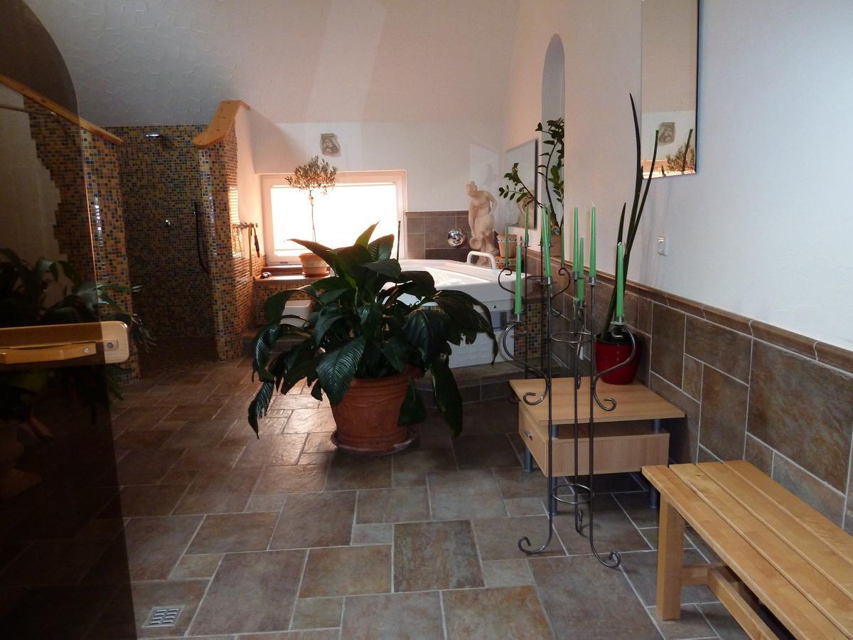Hotel Gasthof Zur Krone Oberzent Εξωτερικό φωτογραφία